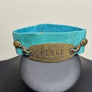 Lenny and Eva Turquoise Leather Bracelet with Peace Plate Boho Western